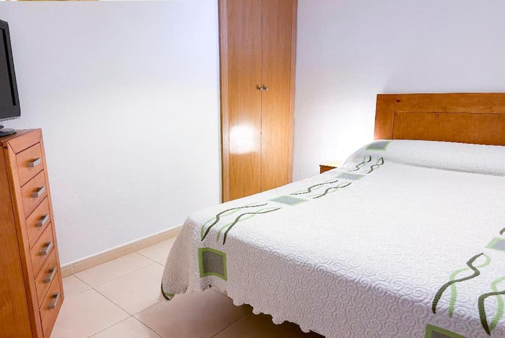 Piso Bajo 3 Habitaciones 2 Banos Y Gran Terraza Denia Eksteriør bilde